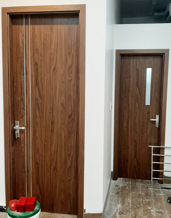  Cửa nhựa vân gỗ