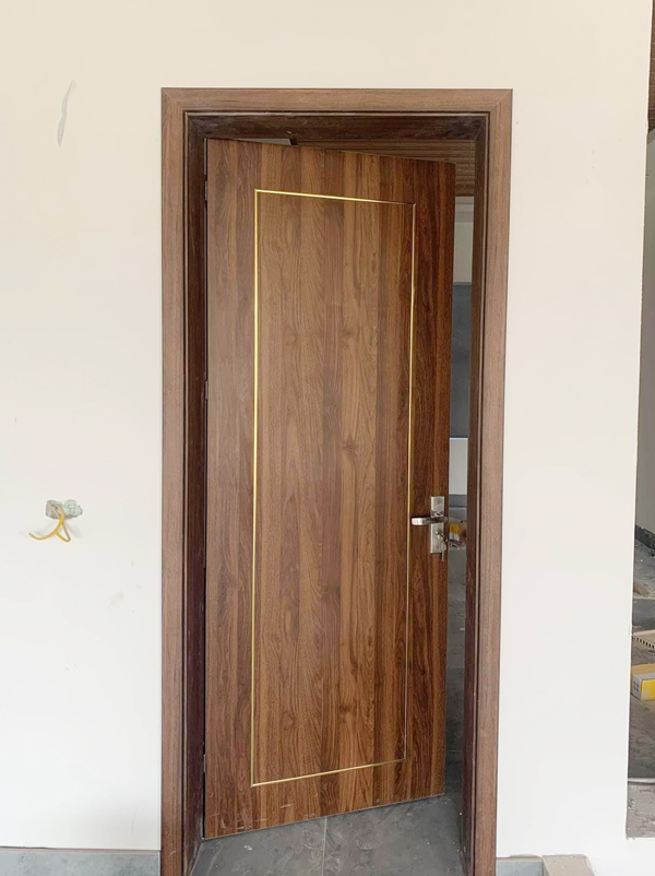 Cửa nhựa vân gỗ