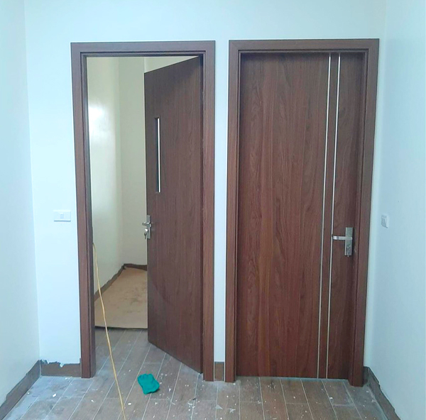  Cửa nhựa vân gỗ
