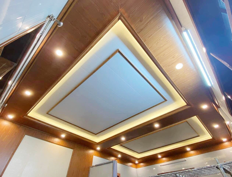 Trần và tường nhựa nano