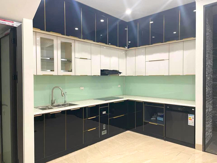  Tủ bếp nhựa acrylic